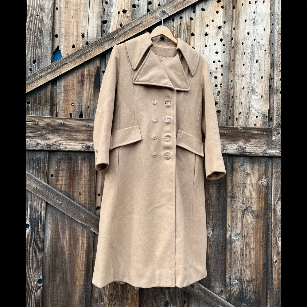 Vintage Beige Double Breasted Winter Coat by Carillon Size Small/ Medium
